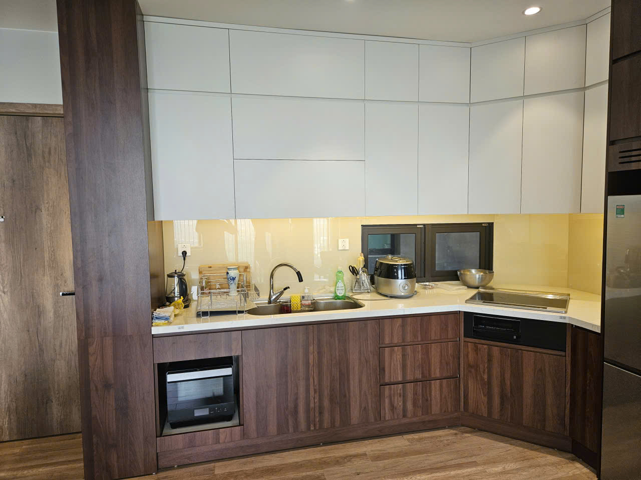 Cho thuê căn hộ The Landmark Ecopark 92m² tầng 30, view Hồ Thiên Nga – 20 triệu/tháng