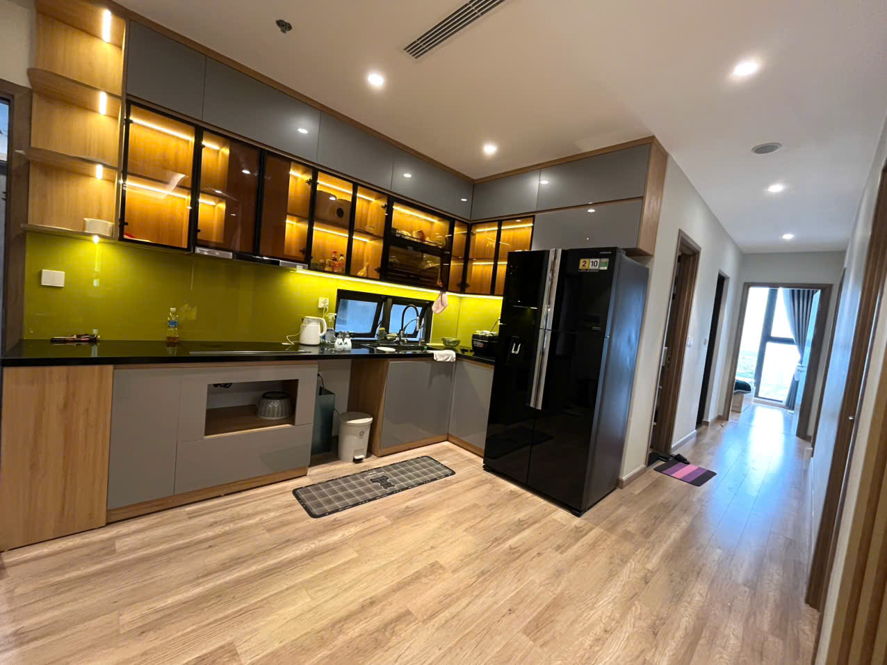 Cho thuê căn hộ The Landmark Ecopark 92m², view Hồ Thiên Nga và sân golf – 21 triệu/tháng